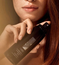 Load image into Gallery viewer, Oribe Signature Invisible Defense Universal Protection Spray